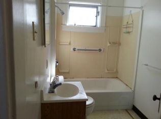 233 Spruce St, Manchester, NH 03103