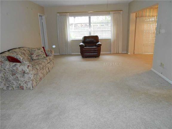 3rd image of 6540 Golden Horseshoe Dr