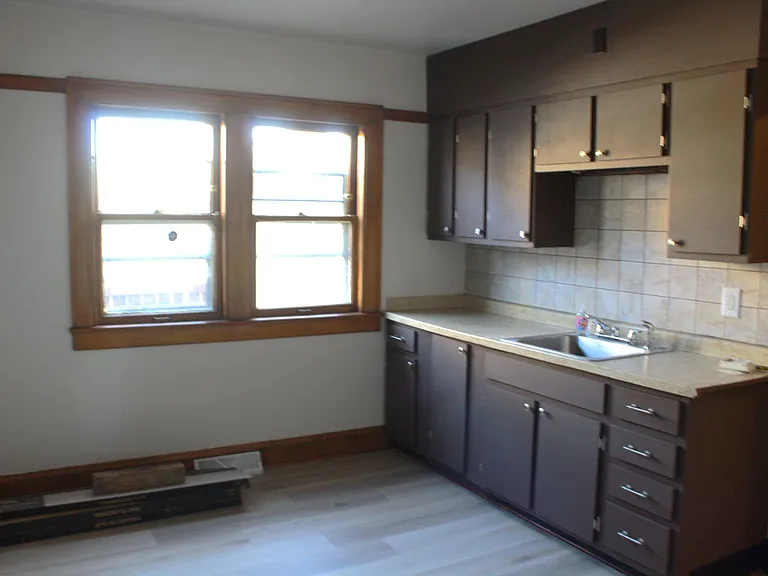 2320-2322 N 56th St — Photo 9