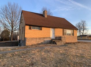 2934 Rock Ridge Rd, Jefferson City, MO 65109