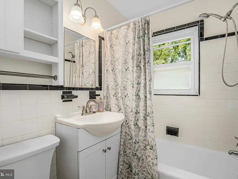 5810 Fifer Dr — Photo 17