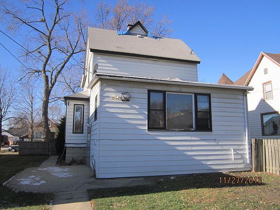 2nd image of 3135 N Louis St