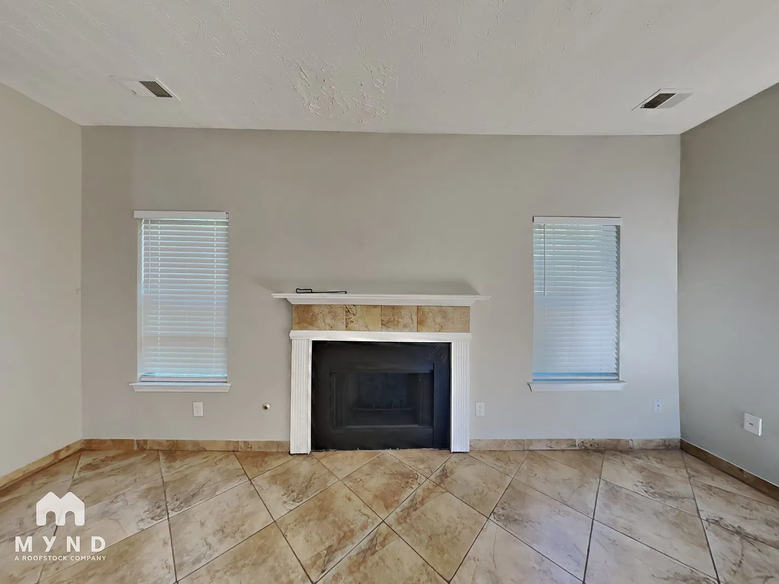 4 bed, 3.0 bath, 2665 sqft, $2,495 — Photo 3