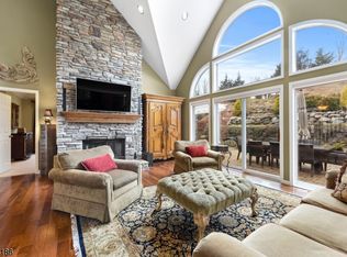 17 Cypress Ln, Sparta, NJ 07419