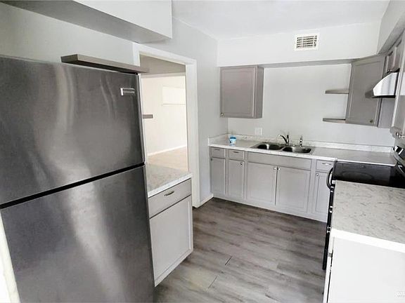 3rd image of 1600 S Bridge Ave APT 207