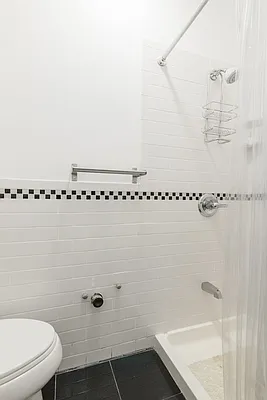 Rented by Oxford Property Group | media 24