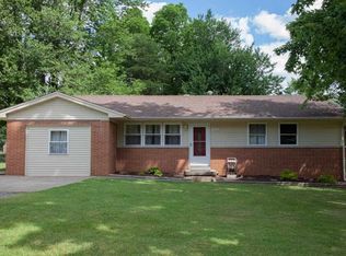 1010 Oakdale Ter, Boonville, IN 47601