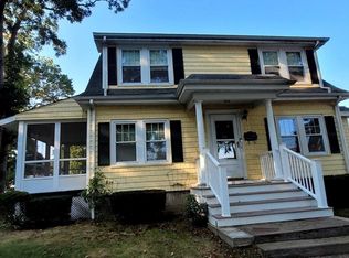 18 Britton St, Stoughton, MA 02072