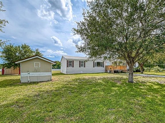2nd image of 277 Boone Cir