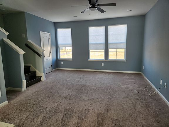 2nd image of 92 Mossdale Blvd