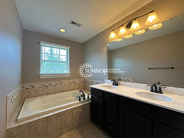 2442 Alyssa Ln — Photo 11