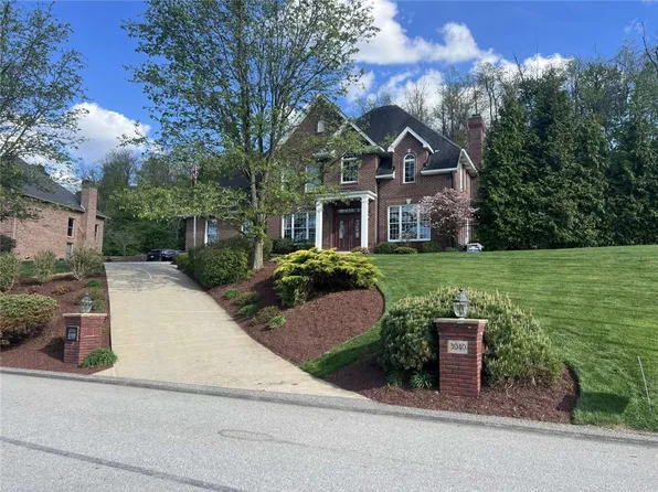 3040 Thomas Jefferson Dr, Clairton, PA 15025