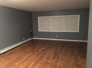 7217 Park Ave #1, Summit Argo, IL 60501