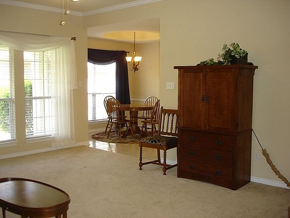 4th image of 5401 Hollytree Dr APT 1501