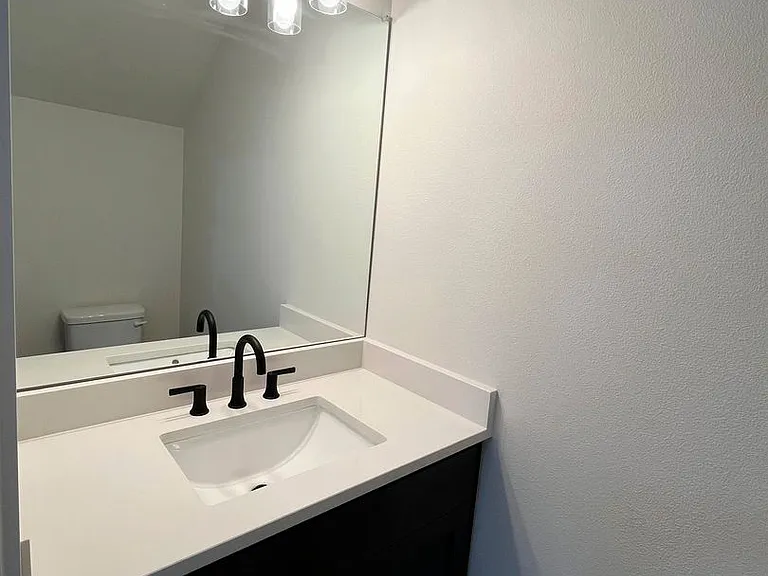 4725 N Williams Ave — Photo 7