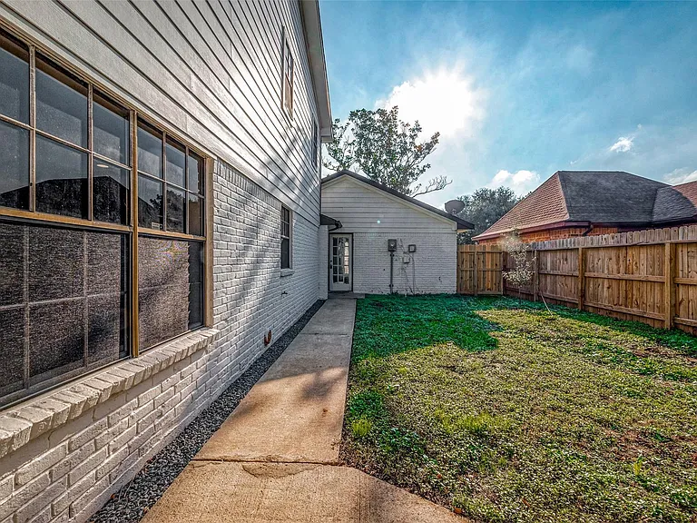 3102 Glenn Lakes Ln — Photo 47
