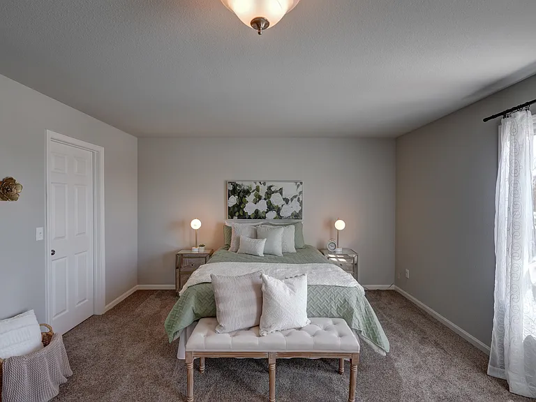 639 McKay Way — Photo 14