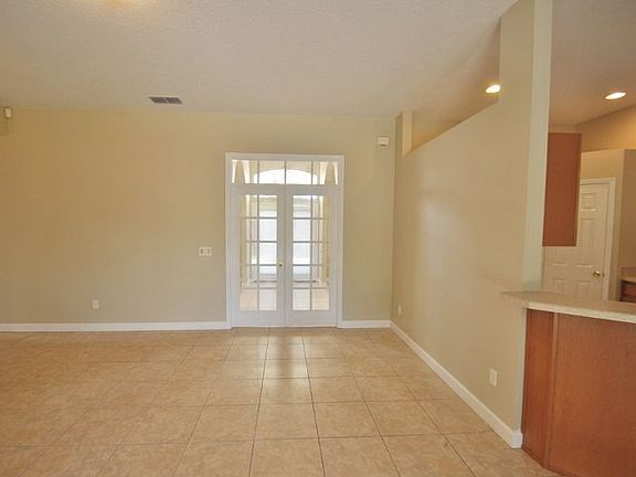 4th image of 855 Palm Cove Dr