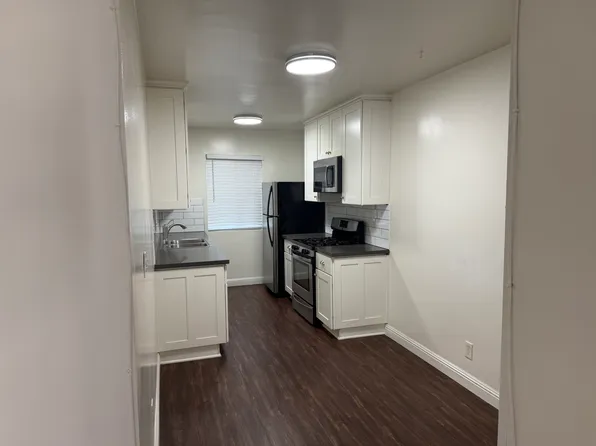 11168 Camarillo St APT 2, North Hollywood, CA 91602