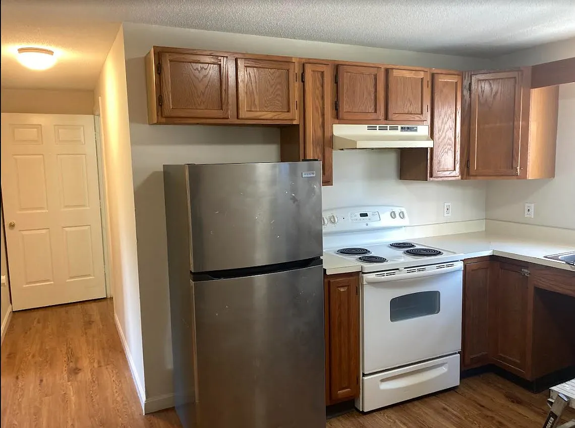 23 Mansfield Pl — Photo 1