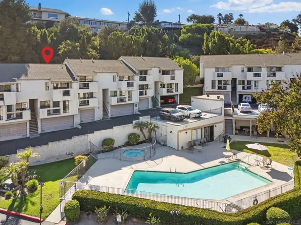 346 Travelodge Dr, El Cajon, CA 92020