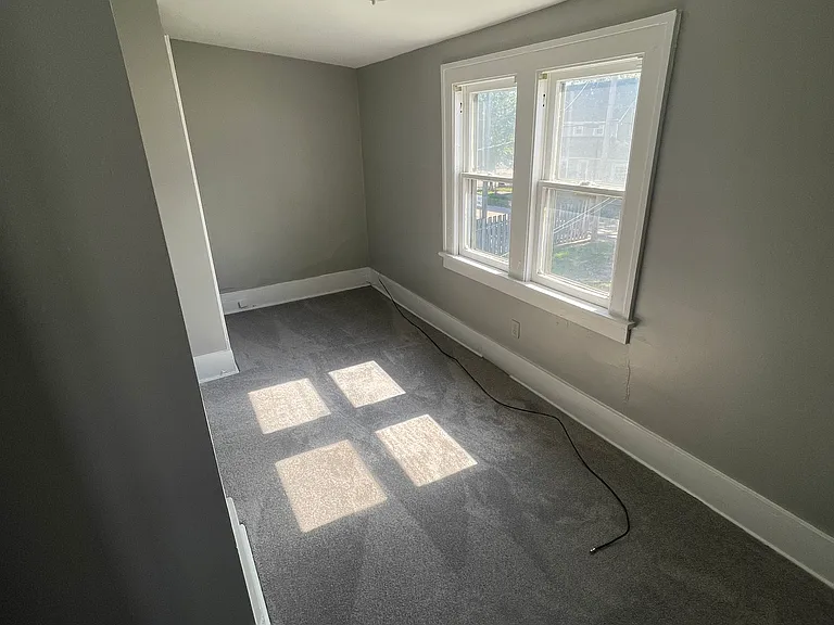 656 Leonard St NW #2B — Photo 7