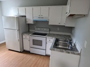 273 S Leonard St #2, Waterbury, CT 06708