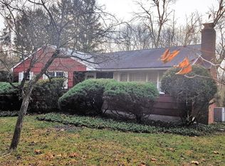 165 E Main St, Mendham, NJ 07945