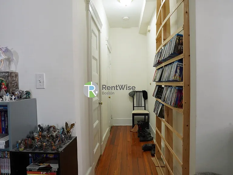 63 Brighton Ave #2 — Photo 5
