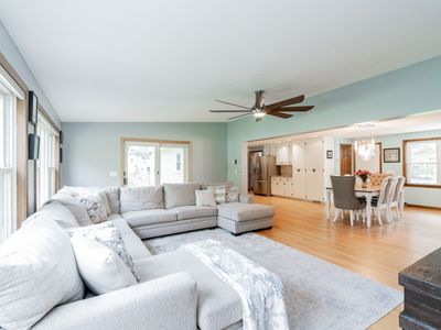 115 Elm St, East Longmeadow, MA, 01028
