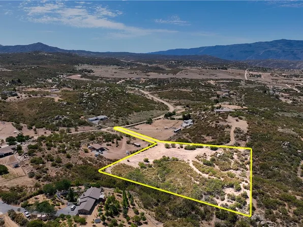 1040 Rolling Hills Dr #1040, Aguanga, CA 92536