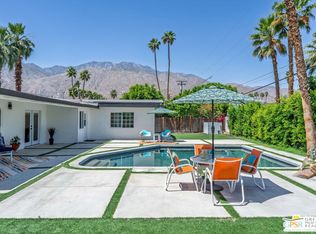 2056 Paseo Roseta, Palm Springs, CA 92262