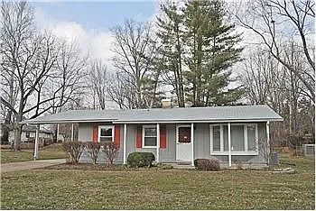 817 Crestland Dr photo 1