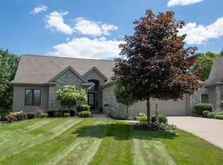 12010 Sycamore Lakes Ct, Fort Wayne, IN 46814