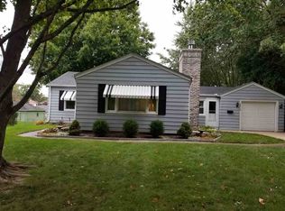 2812 Pelham Rd, Rockford, IL 61107