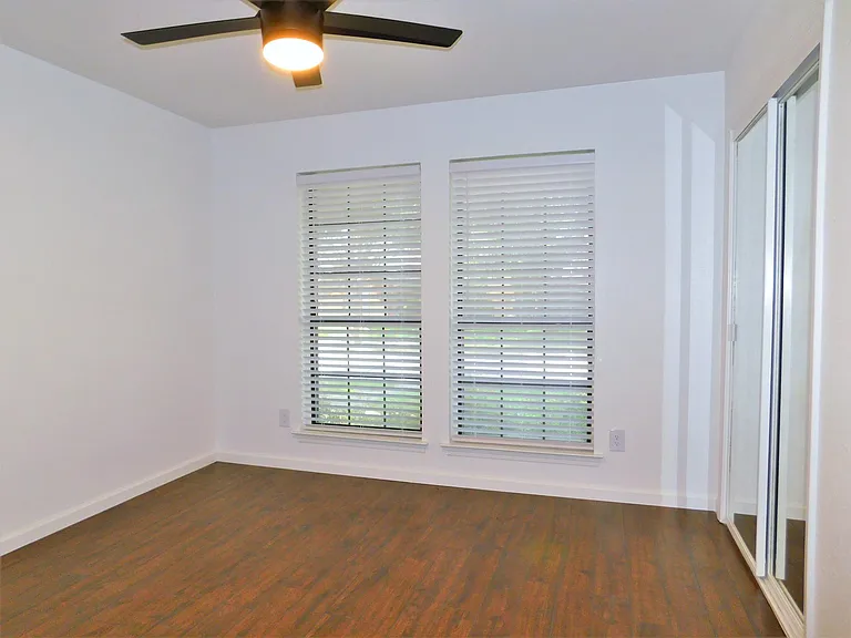 2105 Sonata Ln — Photo 14