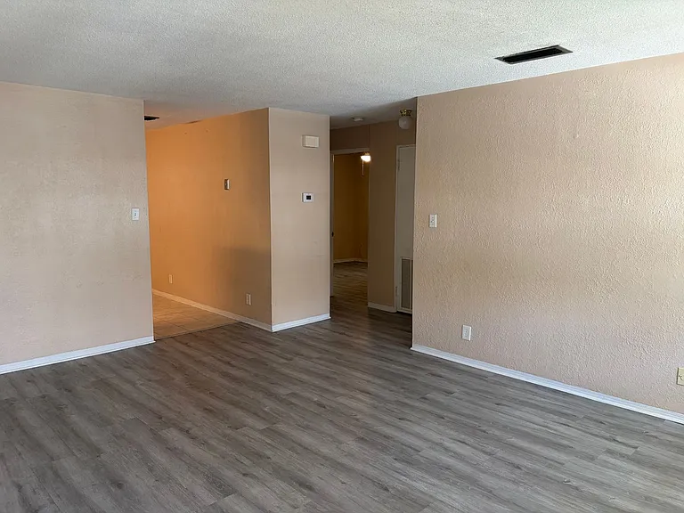 1700 S Palmetto Ave — Photo 6