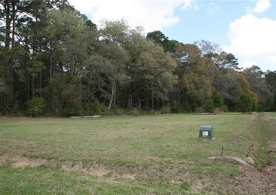 1st image of 21141 Little John Dr