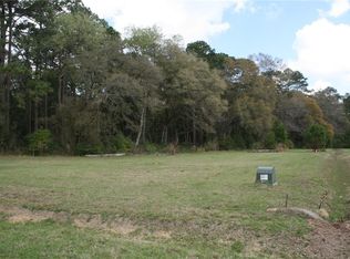 21141 Little John Dr, Covington, LA 70433
