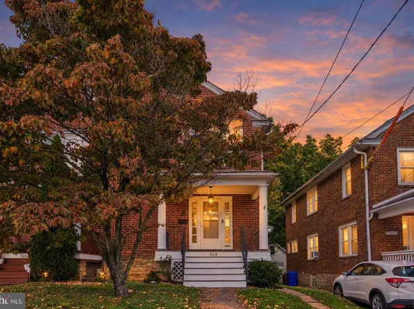 314 Oak Rd, Glenside, PA 19038