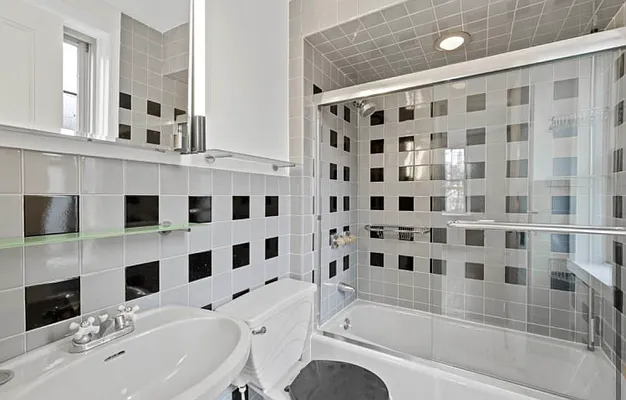 Rented by Nest Seekers International | media 16