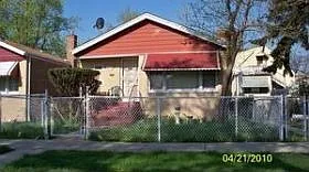 7350 S Paulina St photo 1