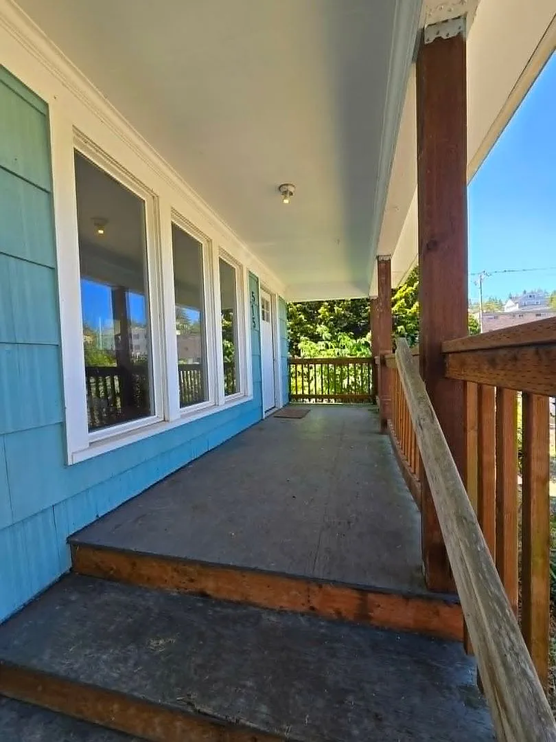 Aberdeen - updated 3 bedroom, 1.5 bath home for RENT! — Photo 2