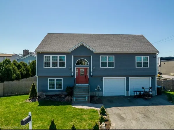 311 Ludlow St, Fall River, MA 02721