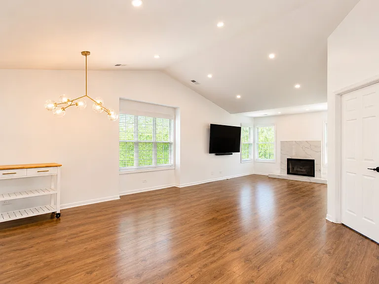 313 Sheffield Dr — Photo 20