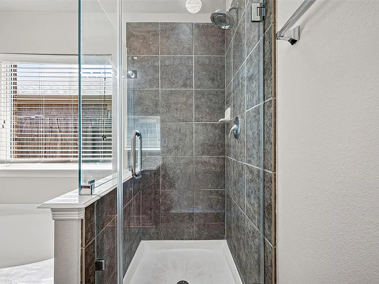 26810 Henson Falls Dr — Photo 21