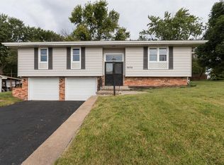 4454 Shawnee Dr, Kansas City, KS 66106