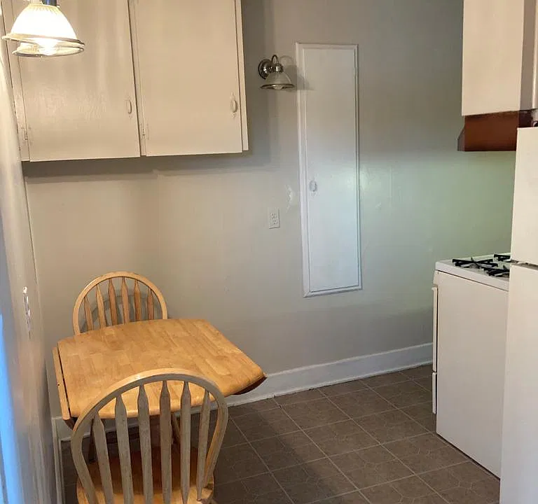 310 E Main St #3D