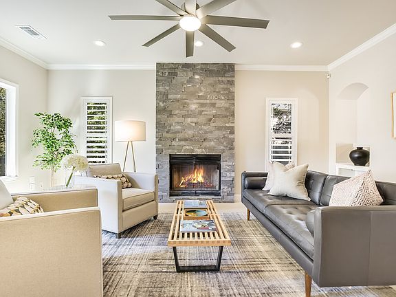 2nd image of 8913 Spicebrush Dr