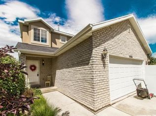 10781 S Pine Shadow Rd, South Jordan, UT 84009